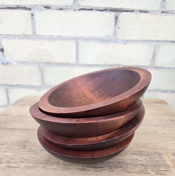 Baribocroft Wooden Bowls - Picture 1 of 6